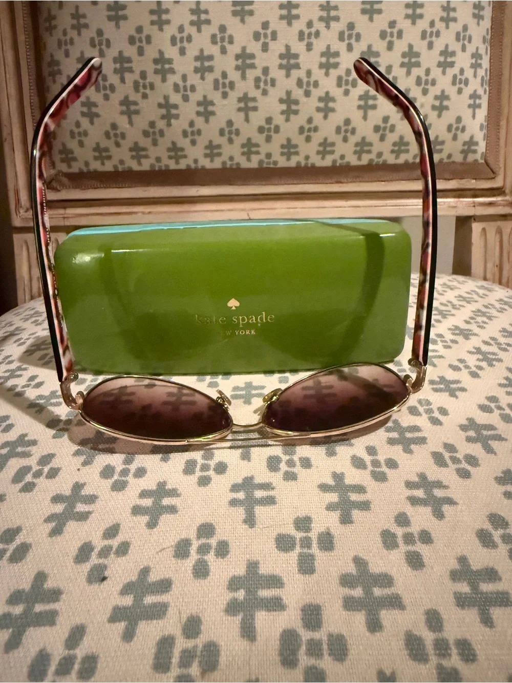 Kate Spade ♠️ Gold Frame Sunglasses with Tortoise Arms - Women's Accessories